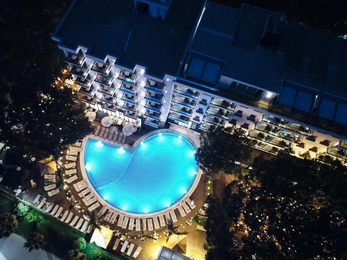 Vm Resort & Spa 골렘 외부 사진